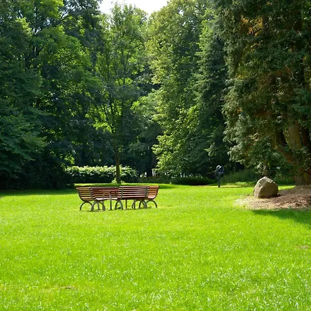 Jagdschloss Zu 5 아파트 *